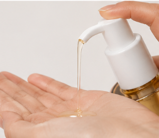 Madagascar Centella Light Cleansing Oil 200 ml
